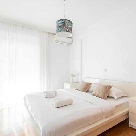 Luxury And Spacious Apt For 6 Guests Athens Exterior photo