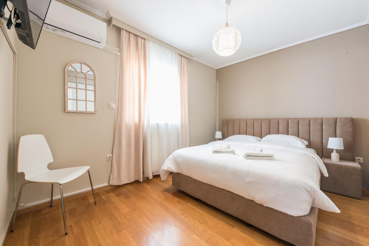 Luxury And Spacious Apt For 6 Guests Athens Exterior photo