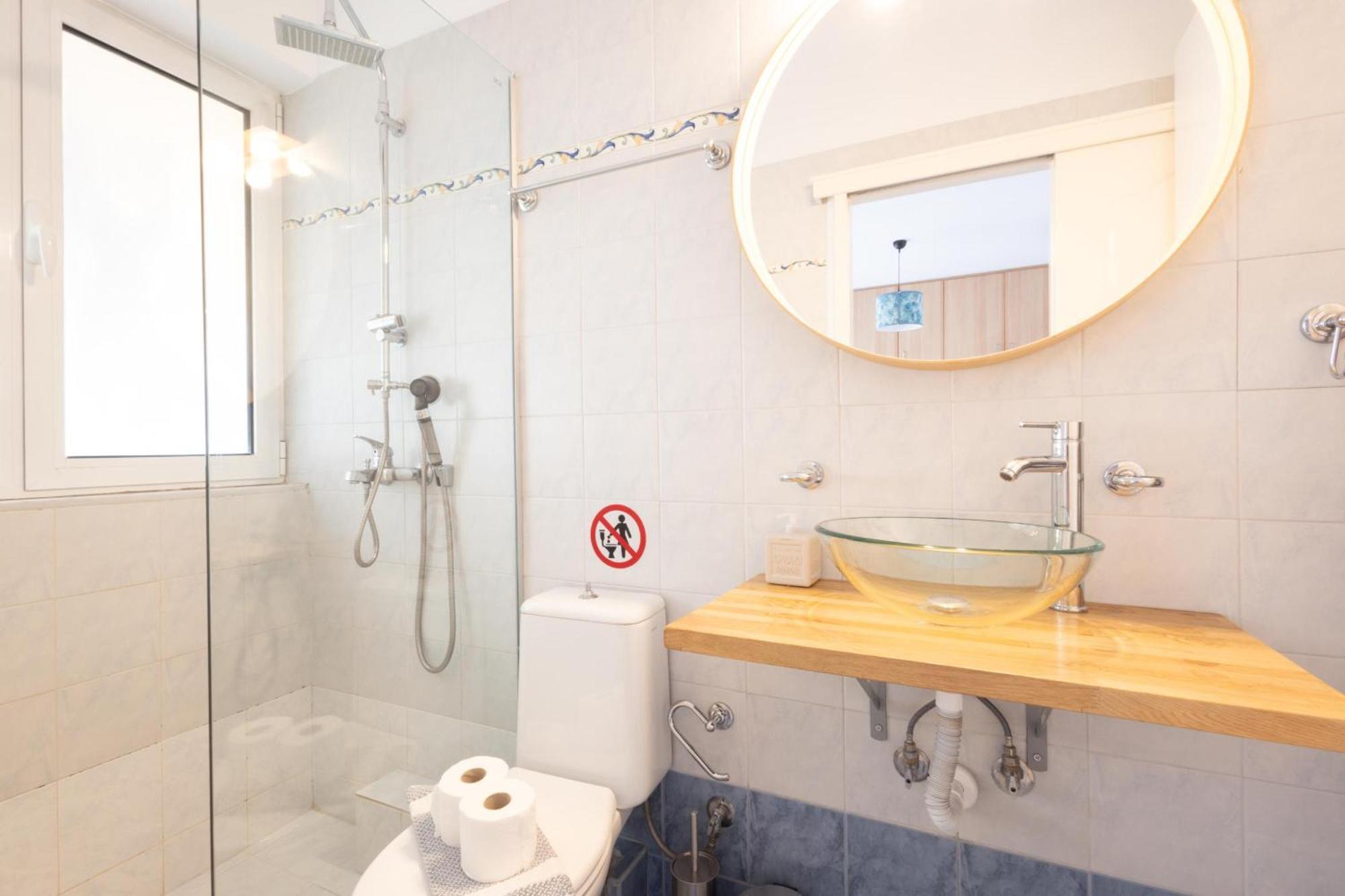 Luxury And Spacious Apt For 6 Guests Athens Exterior photo